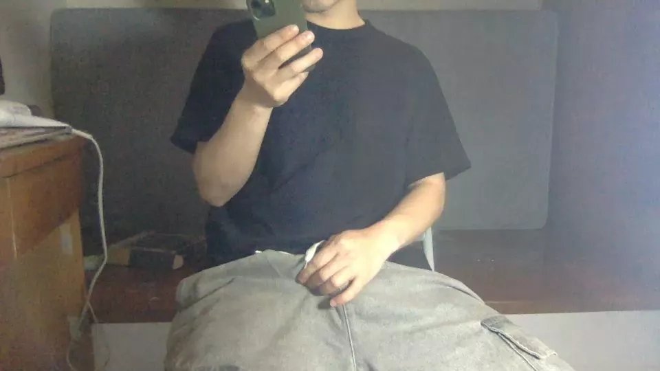 applybanana18 on Cam4 