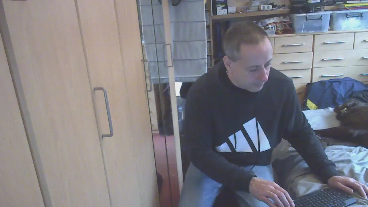 badboymidlands on Cam4 