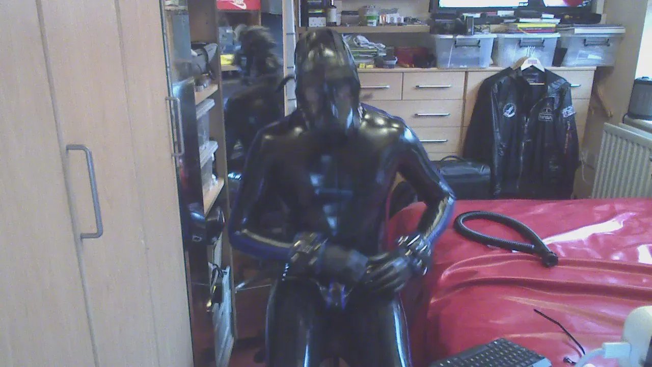 badboymidlands on Cam4 