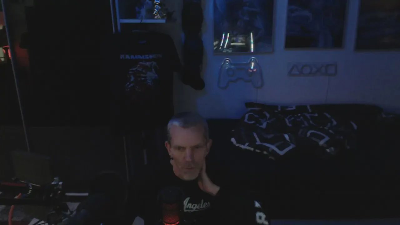 BaNaNeNOrAnGeN on Cam4 