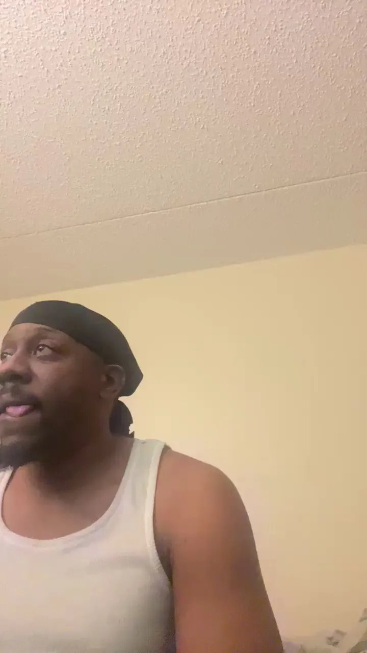 Daddyduemoore on Cam4 