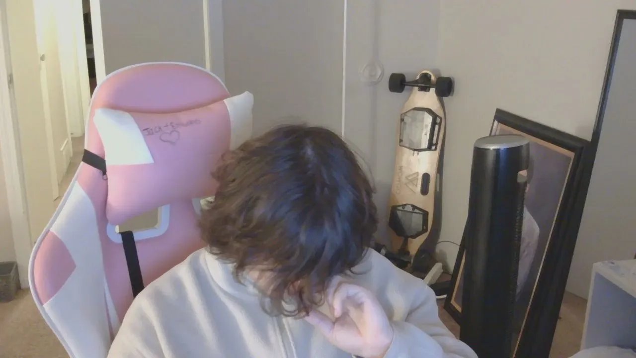 Roomfullofcum on Cam4 