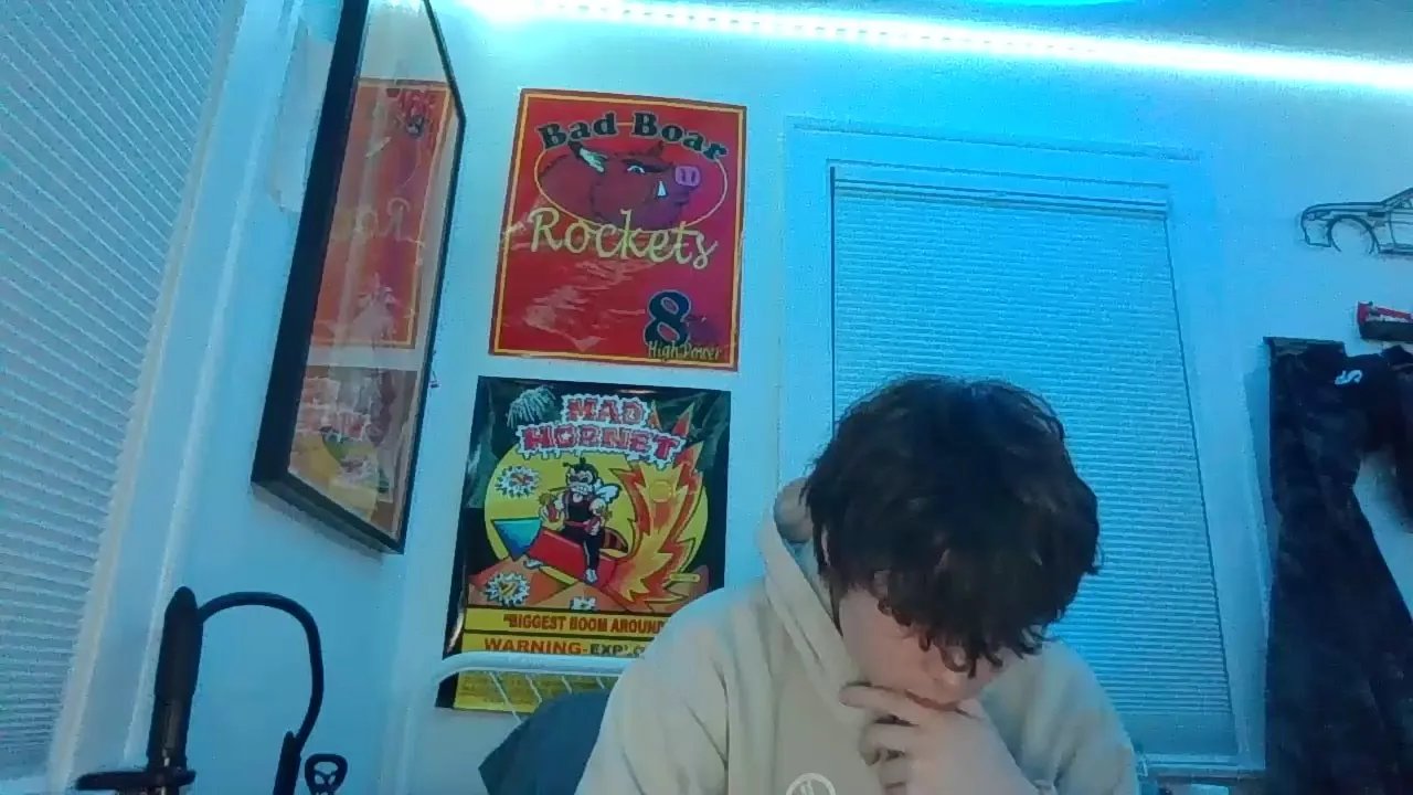 Roomfullofcum on Cam4 