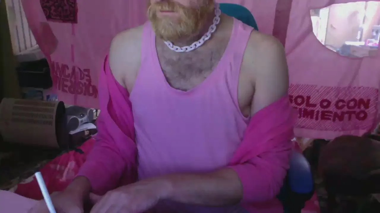 SensitivePink on Cam4 