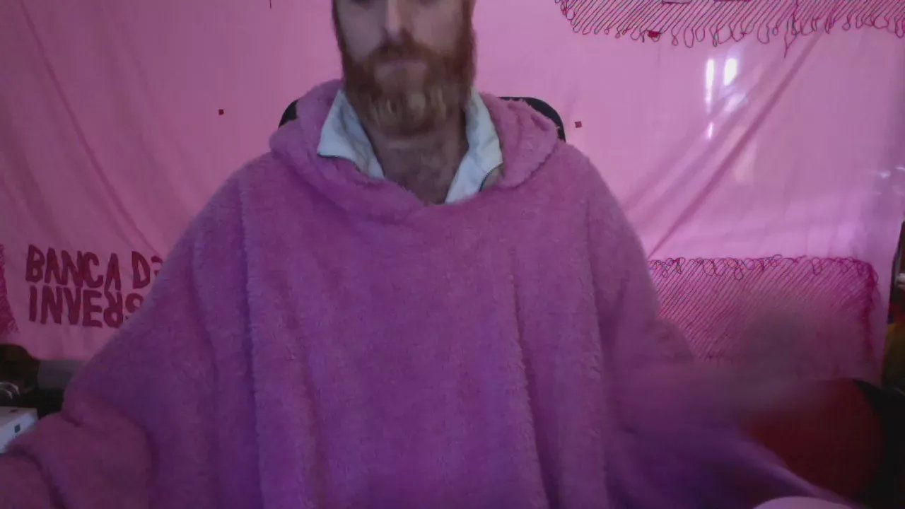 SensitivePink on Cam4 