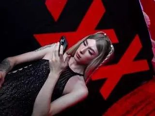 dayanaahott on CamSoda 