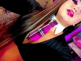 littleambarhot on CamSoda 