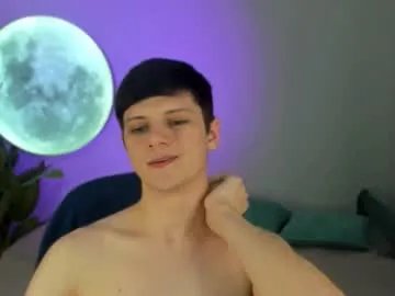 allert_ on Chaturbate 