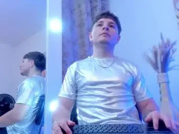 leoo_miller on Chaturbate 