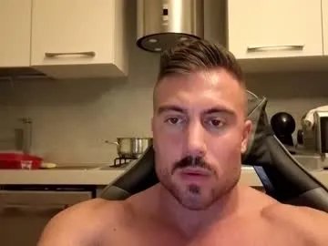 toro_arrapato on Chaturbate 