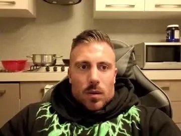 toro_arrapato on Chaturbate 