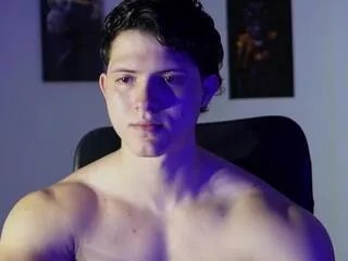 hazzan_velez on Flirt4Free 