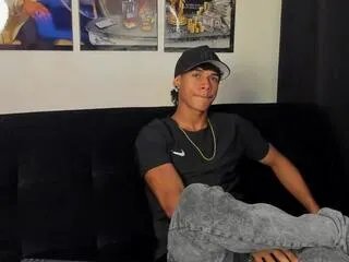 joao_dasilva on Flirt4Free 