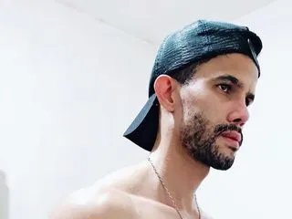 pitter_brasil on Flirt4Free 