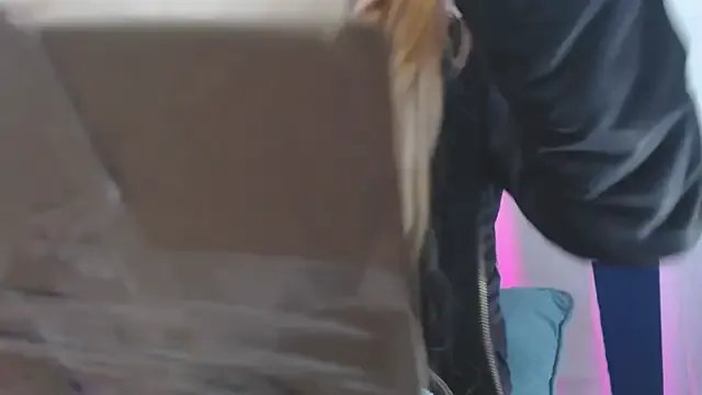 GabbyHills on StripChat 