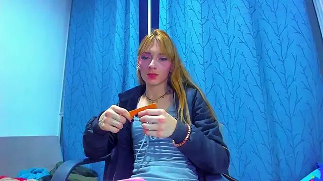 GabbyHills on StripChat 