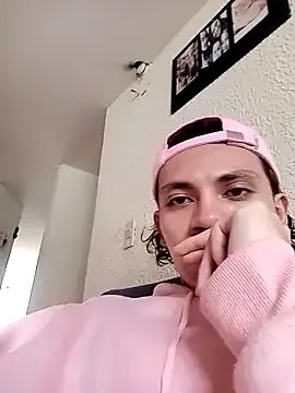 kittymutant99 on StripChat 