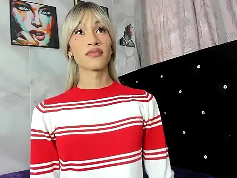 samara_novice18 on StripChat 